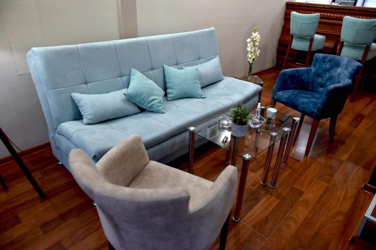 Apartman Royal Gornji Milanovac Exterior foto